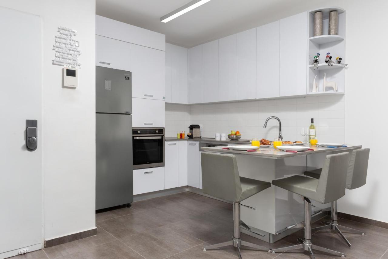 Florentine 2Br With Sea View By Holyguest Tel Aviv Exterior foto